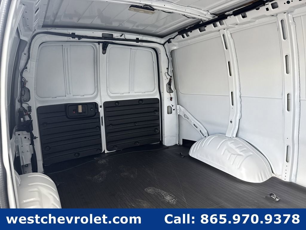 2025 Chevrolet Express Cargo 2500 WT