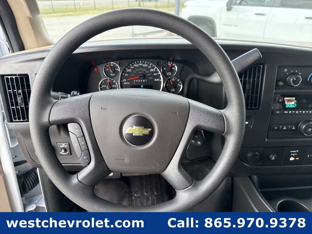 2025 Chevrolet Express Cargo 2500 WT