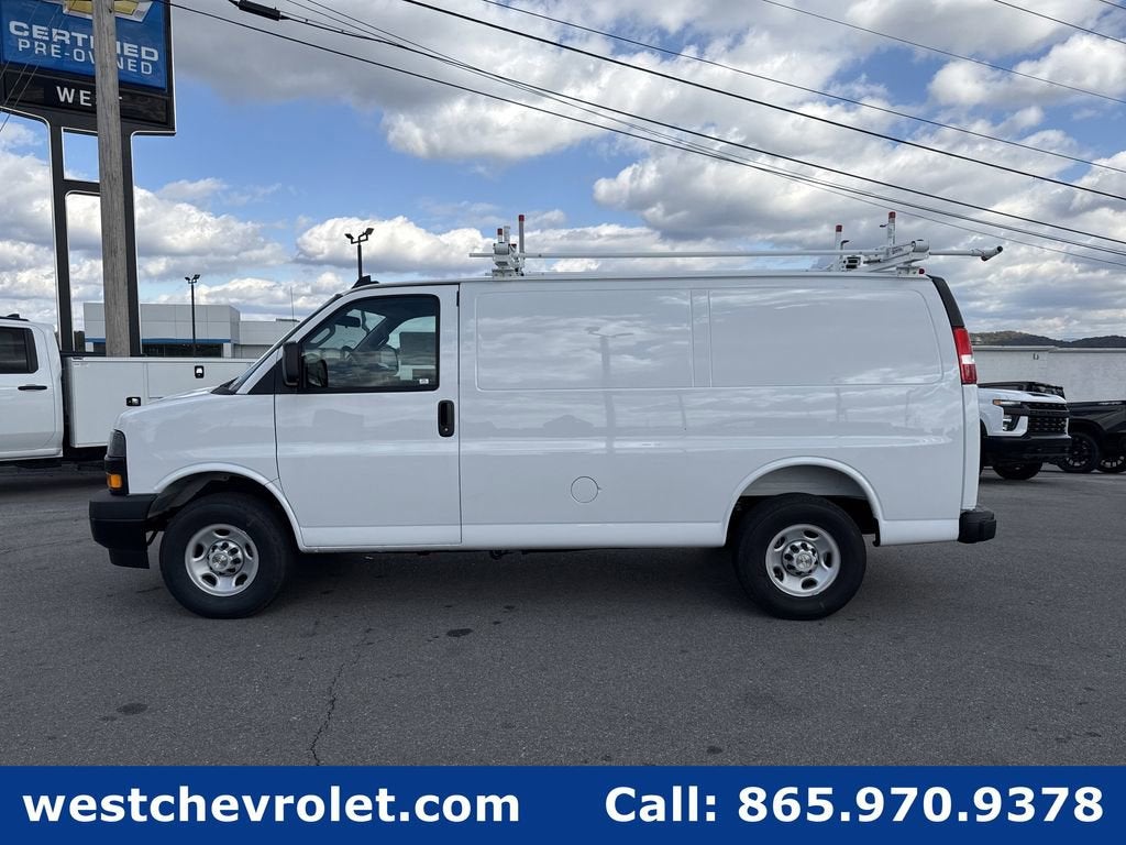 2025 Chevrolet Express Cargo 2500 WT