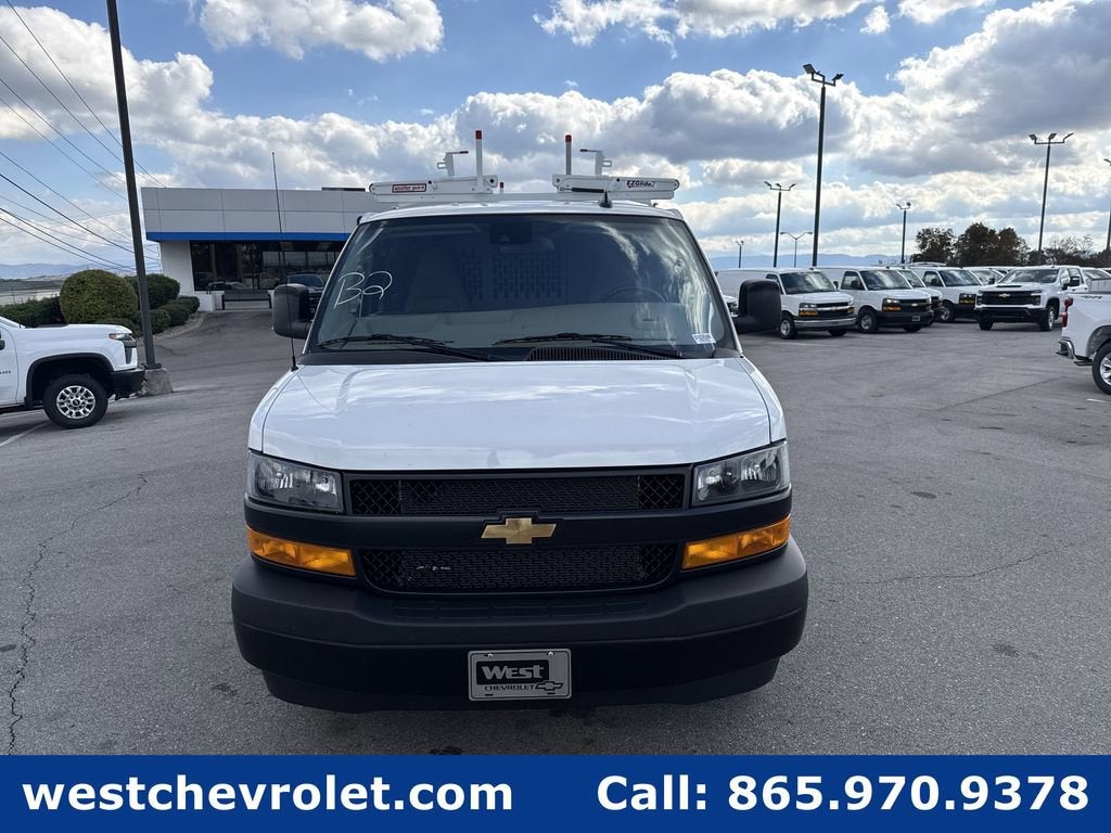 2025 Chevrolet Express Cargo 2500 WT