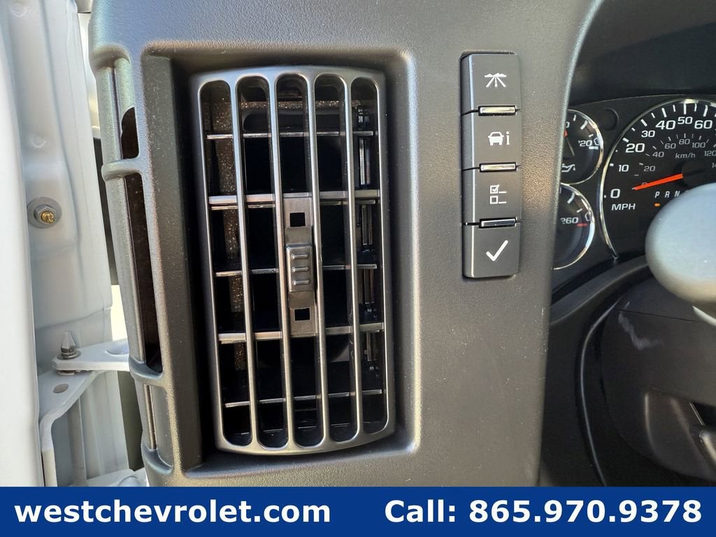 2025 Chevrolet Express Cargo 2500 WT