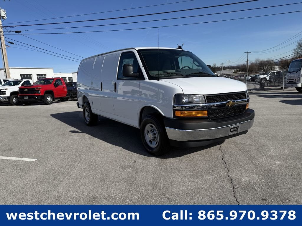 2025 Chevrolet Express Cargo 2500 WT
