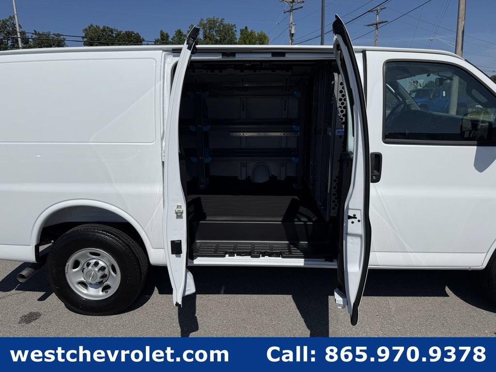 2026 Chevrolet Express Cargo WT
