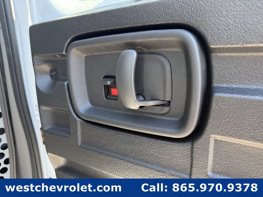 2026 Chevrolet Express Cargo WT