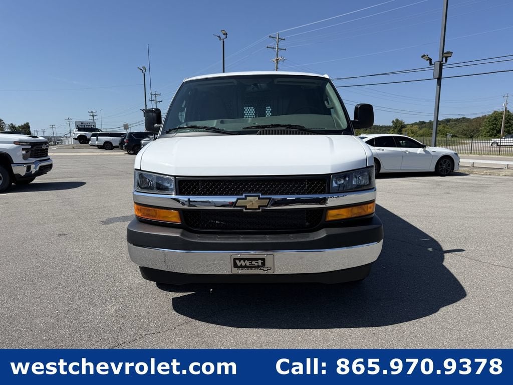 2026 Chevrolet Express Cargo WT