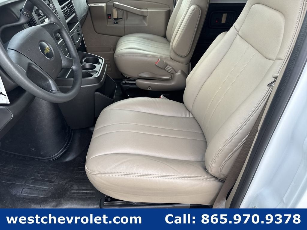 2025 Chevrolet Express Cargo 2500 WT