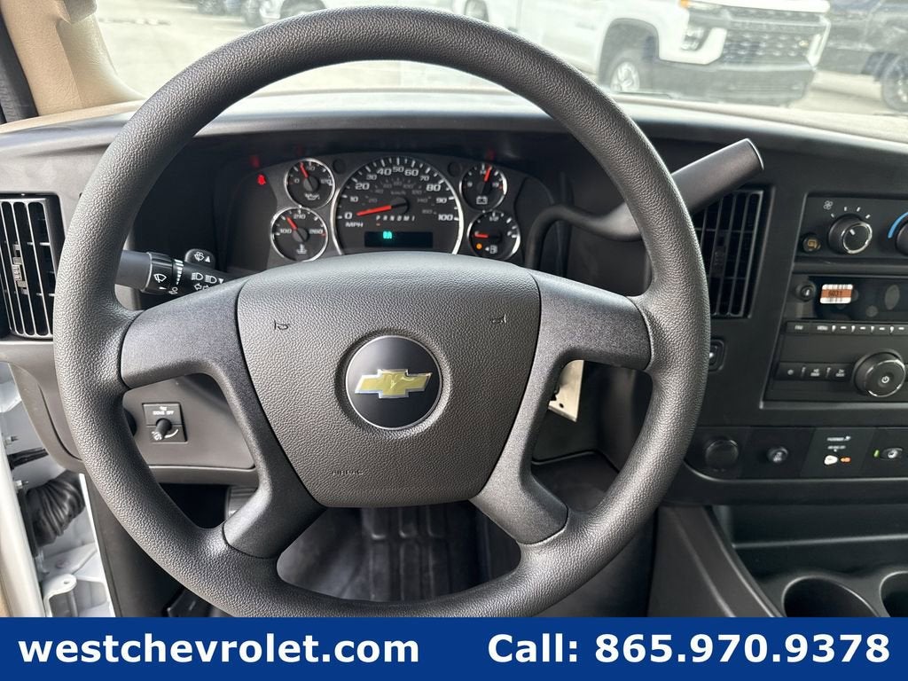 2025 Chevrolet Express Cargo 2500 WT