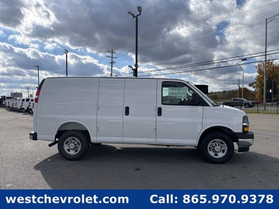 2025 Chevrolet Express Cargo 2500 WT