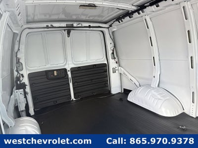2025 Chevrolet Express Cargo 2500 WT