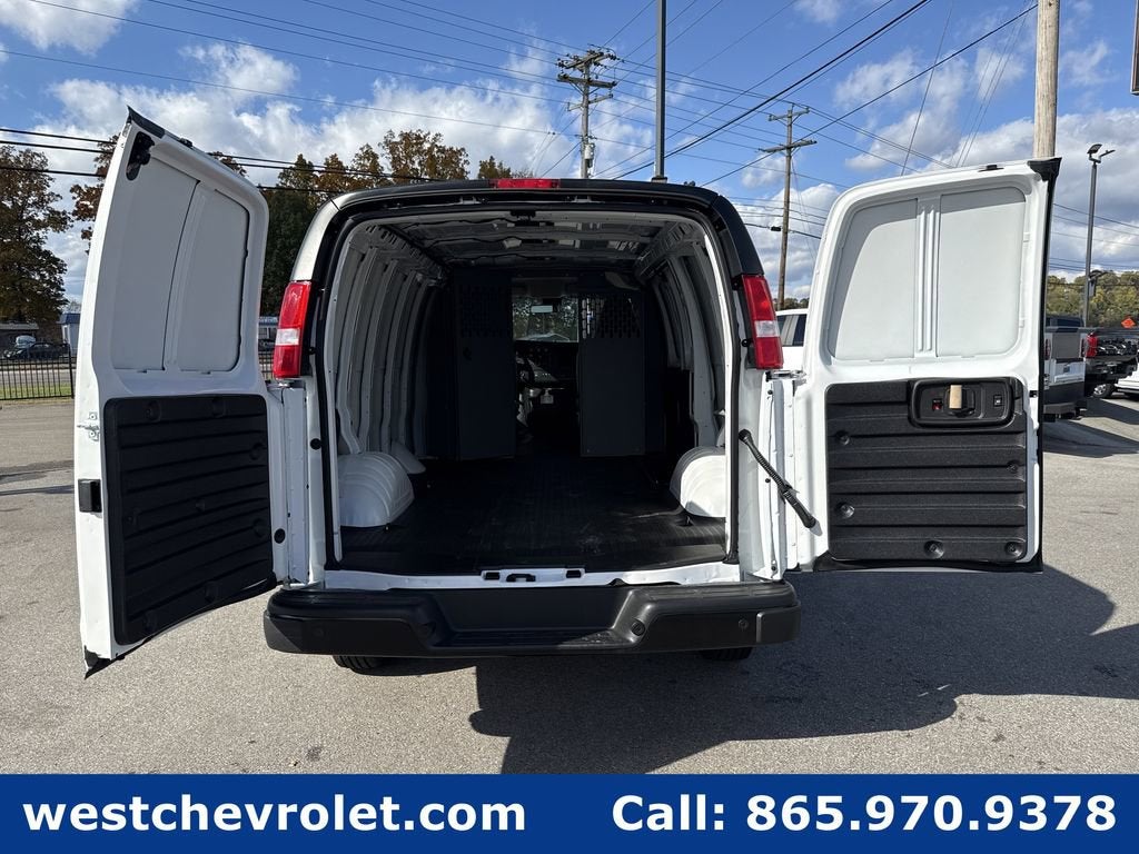 2025 Chevrolet Express Cargo 2500 WT