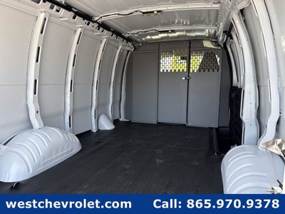 2025 Chevrolet Express Cargo WT