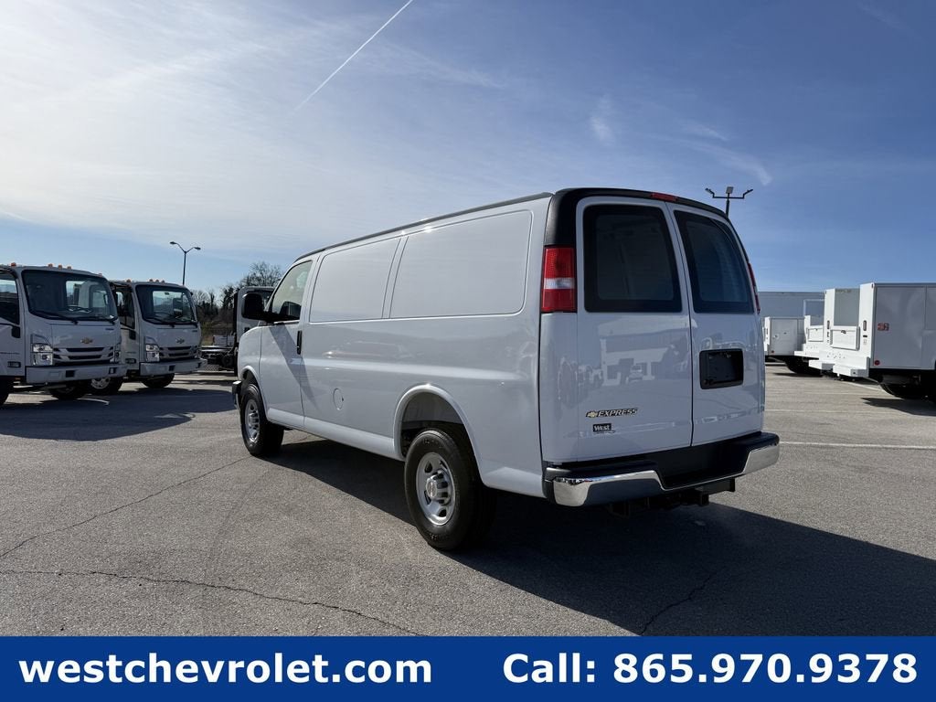 2025 Chevrolet Express Cargo 2500 WT