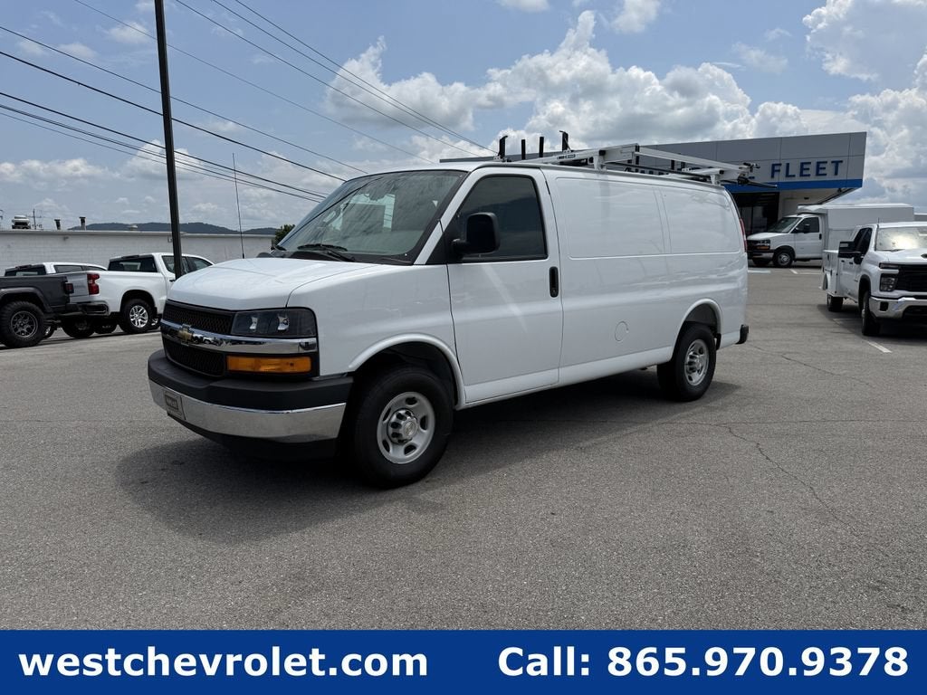 2026 Chevrolet Express Cargo WT