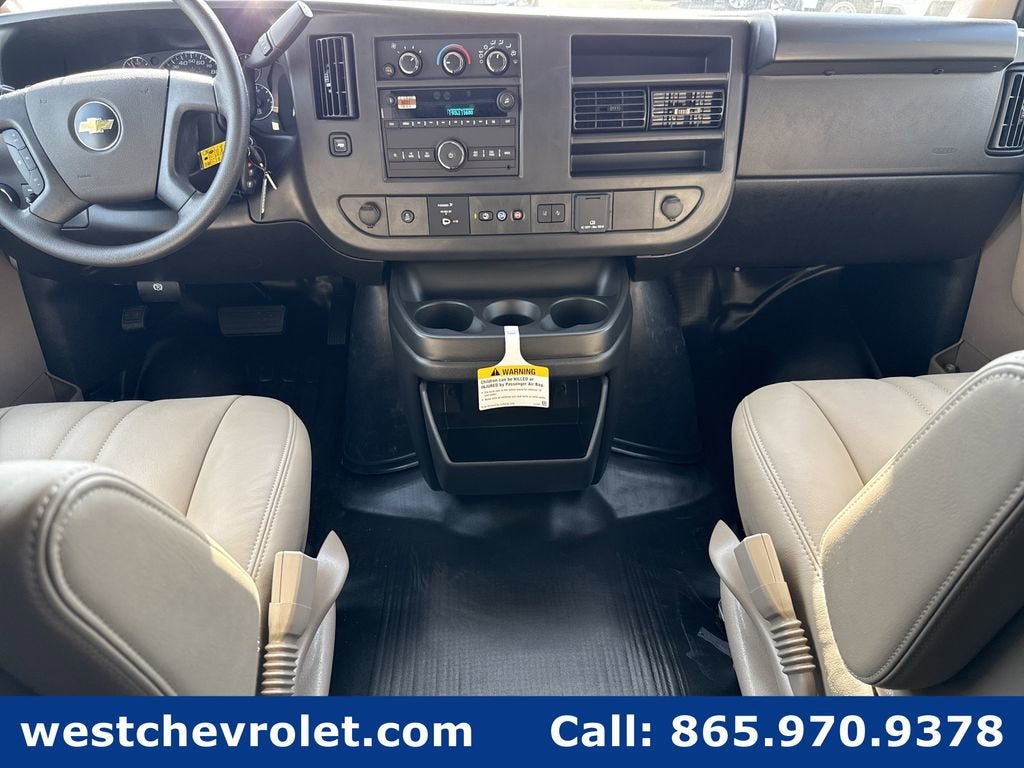 2025 Chevrolet Express Cargo 2500 WT