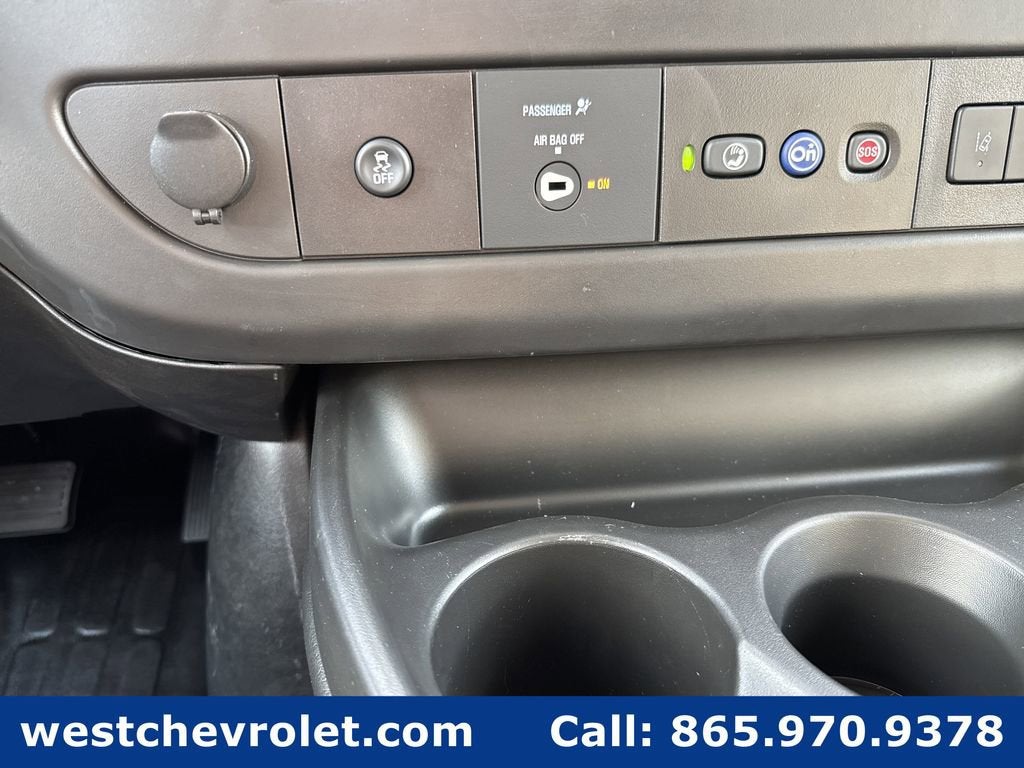 2025 Chevrolet Express Cargo 2500 WT