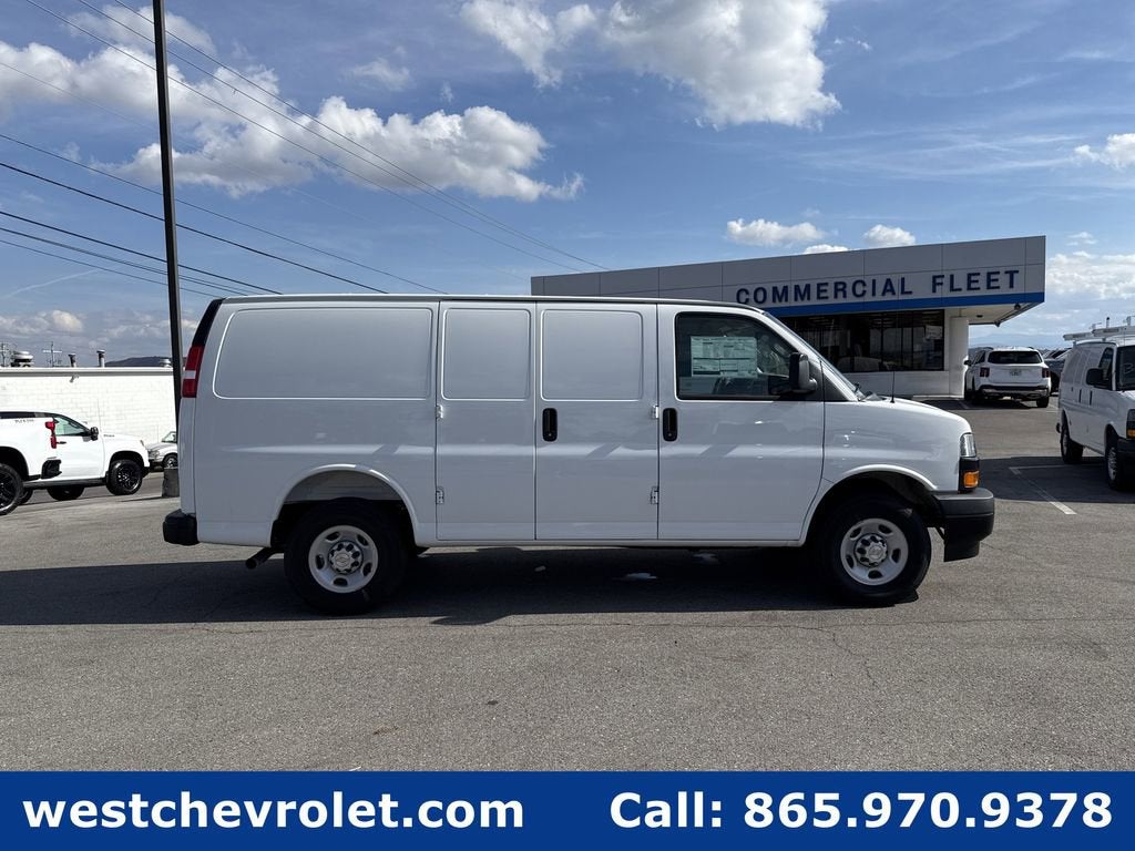 2025 Chevrolet Express Cargo 2500 WT