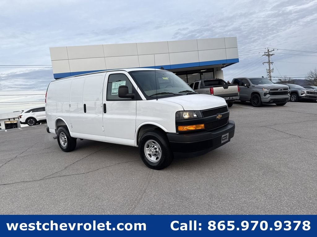 2025 Chevrolet Express Cargo 2500 WT