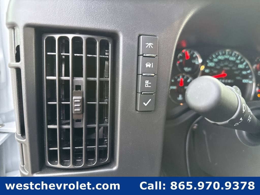 2025 Chevrolet Express Cargo 2500 WT