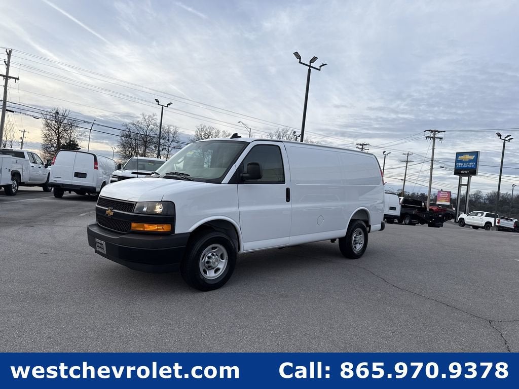 2025 Chevrolet Express Cargo 2500 WT
