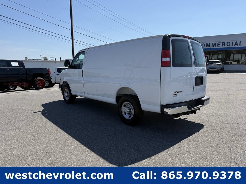 2026 Chevrolet Express Cargo WT