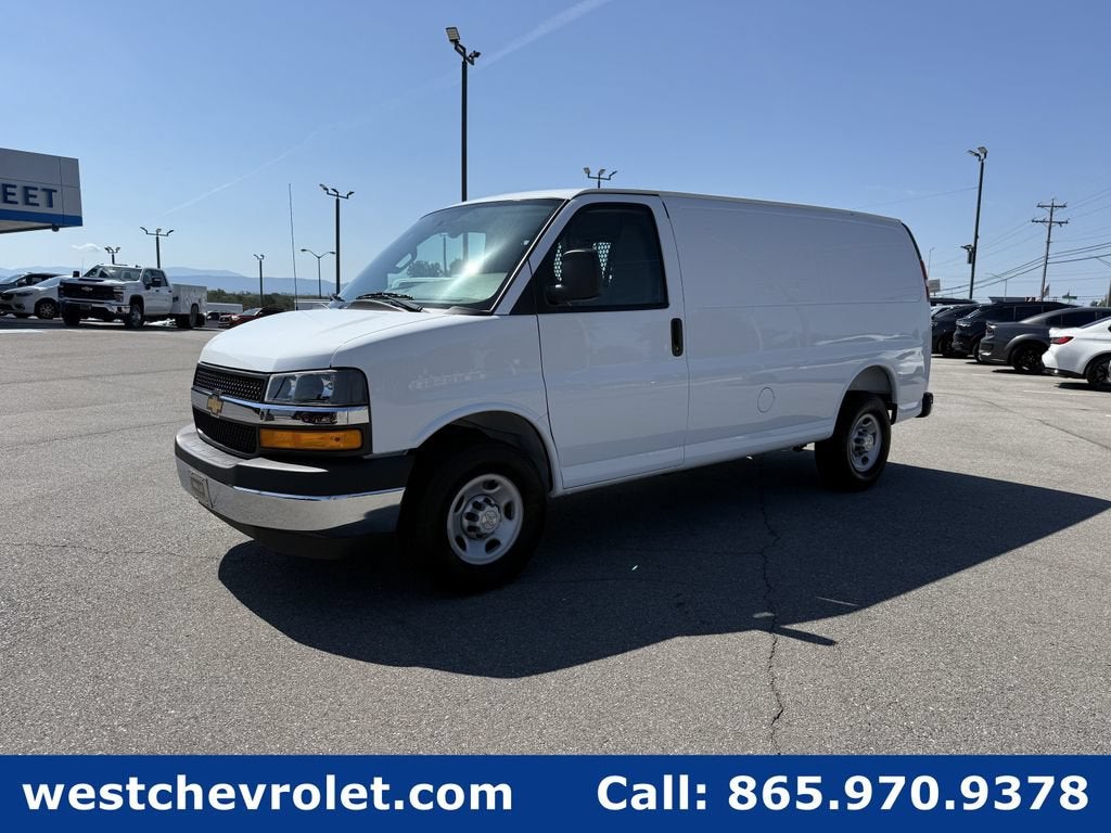 2026 Chevrolet Express Cargo WT