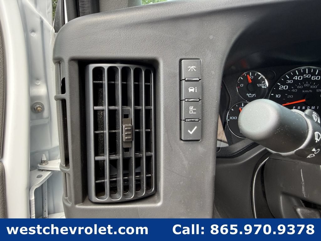 2026 Chevrolet Express Cargo WT