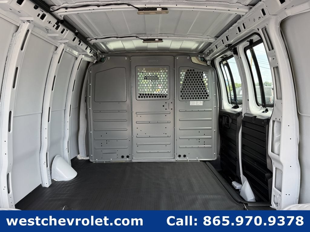 2026 Chevrolet Express Cargo WT