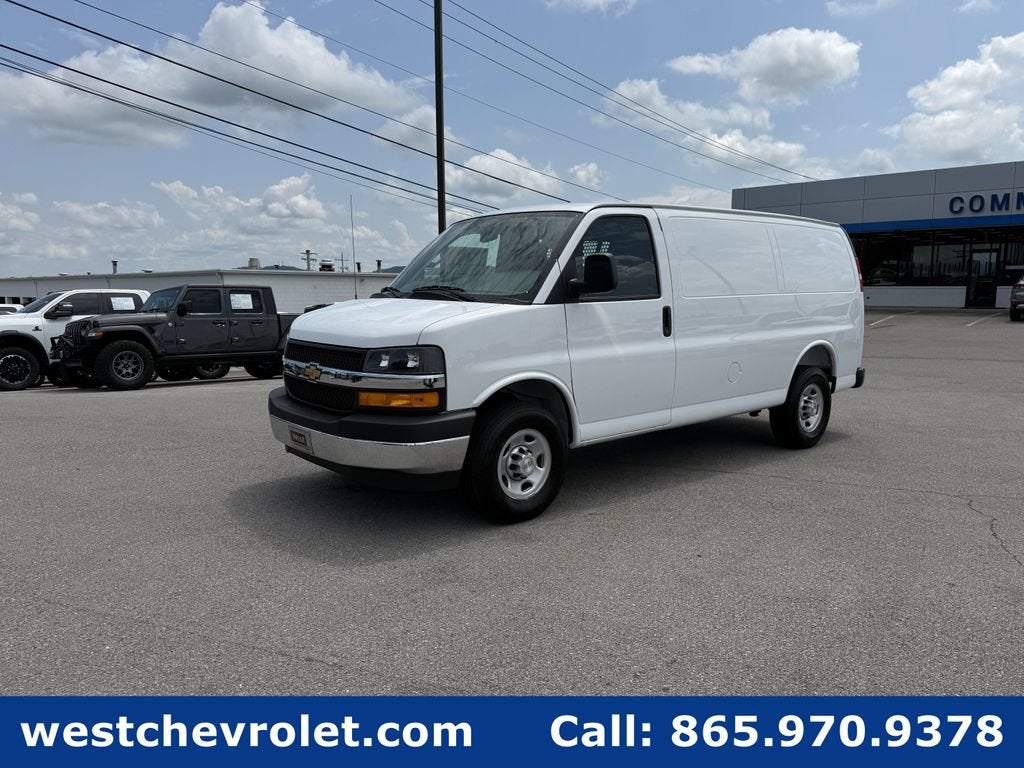 2026 Chevrolet Express Cargo WT