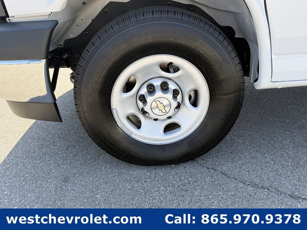 2026 Chevrolet Express Cargo WT