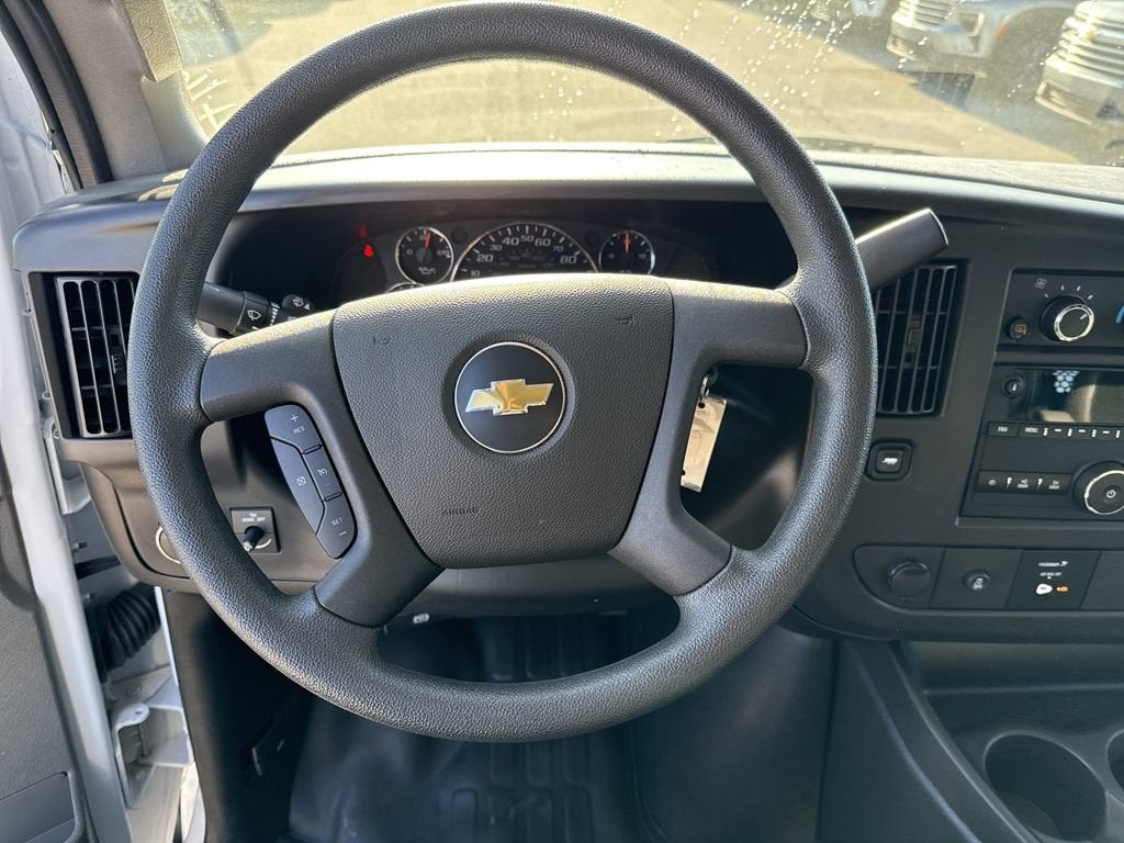 2024 Chevrolet Express Cargo 2500 WT
