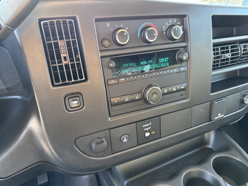 2024 Chevrolet Express Cargo 2500 WT