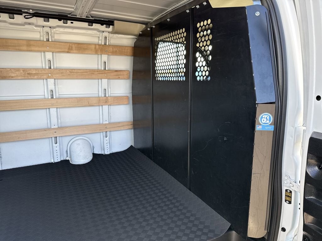 2024 Chevrolet Express Cargo 2500 WT