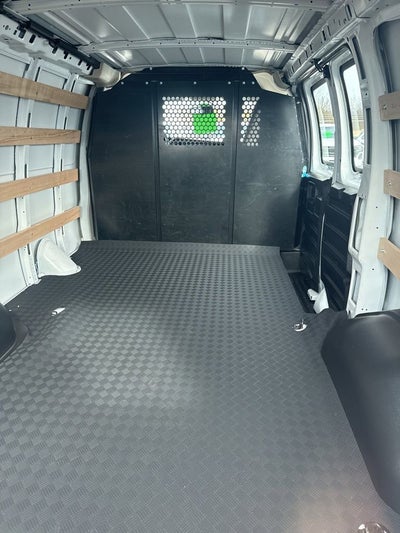 2024 Chevrolet Express Cargo 2500 WT