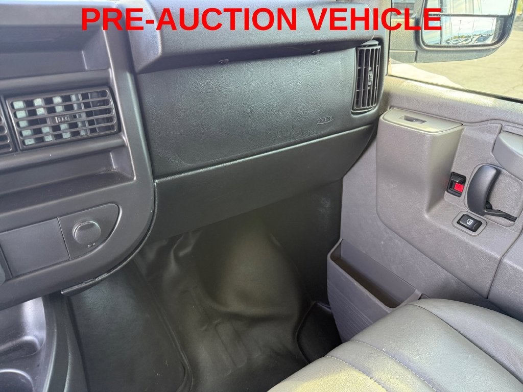 2017 Chevrolet Express Cargo 2500 Base
