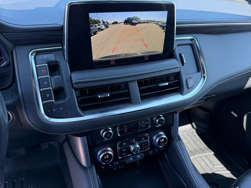 2022 GMC Yukon XL SLT
