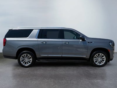 2022 GMC Yukon XL SLT