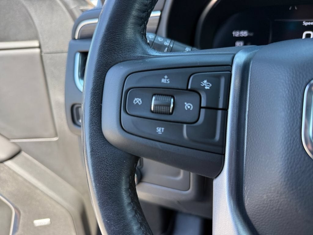 2022 GMC Yukon XL SLT
