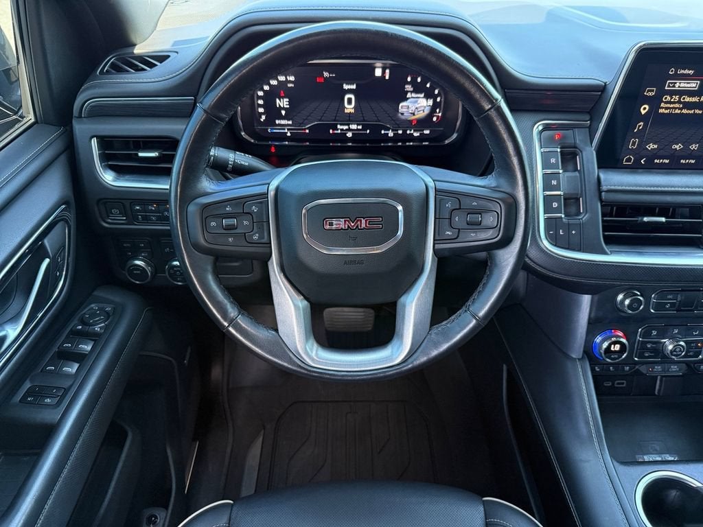 2022 GMC Yukon XL SLT