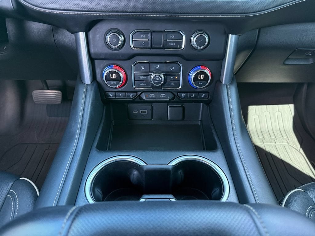 2022 GMC Yukon XL SLT