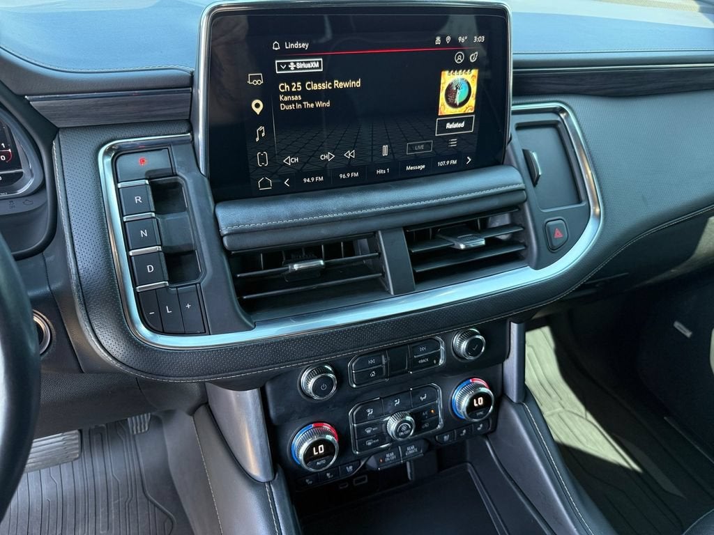 2022 GMC Yukon XL SLT