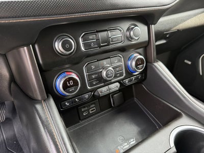 2021 GMC Yukon XL AT4