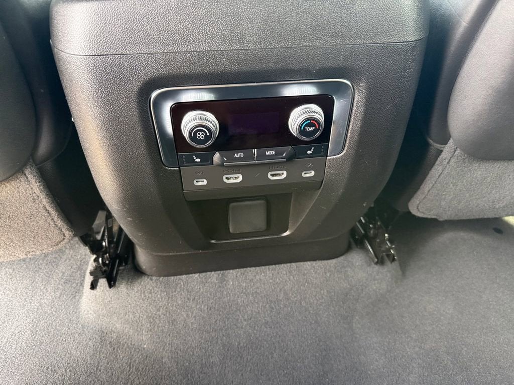 2024 GMC Yukon XL Denali Ultimate