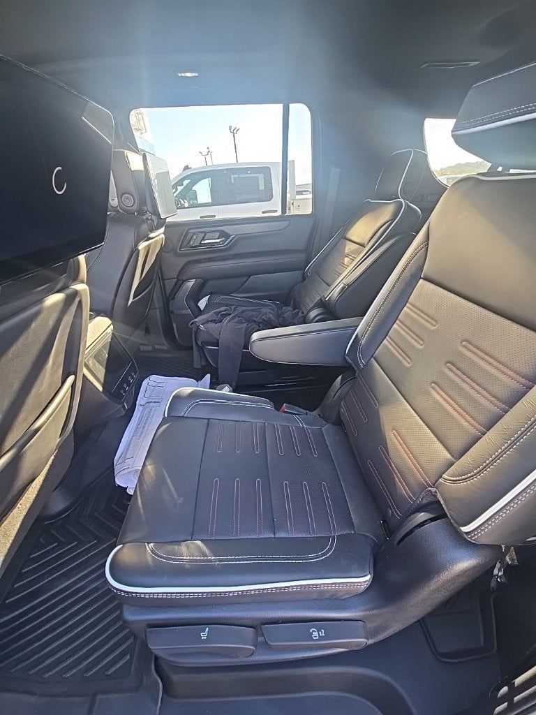 2025 GMC Yukon XL AT4 Ultimate
