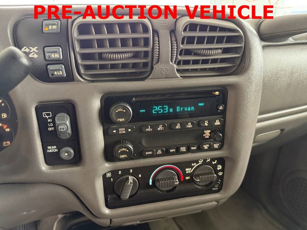 2004 Chevrolet Blazer LS