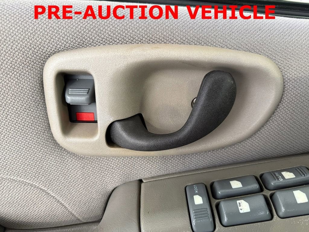 2004 Chevrolet Blazer LS