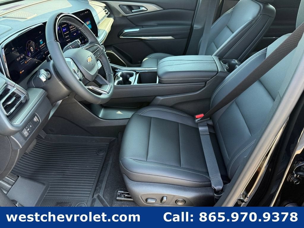2027 Chevrolet Traverse LT - Photo 10