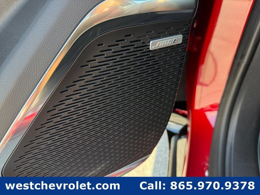 2027 Chevrolet Traverse RS