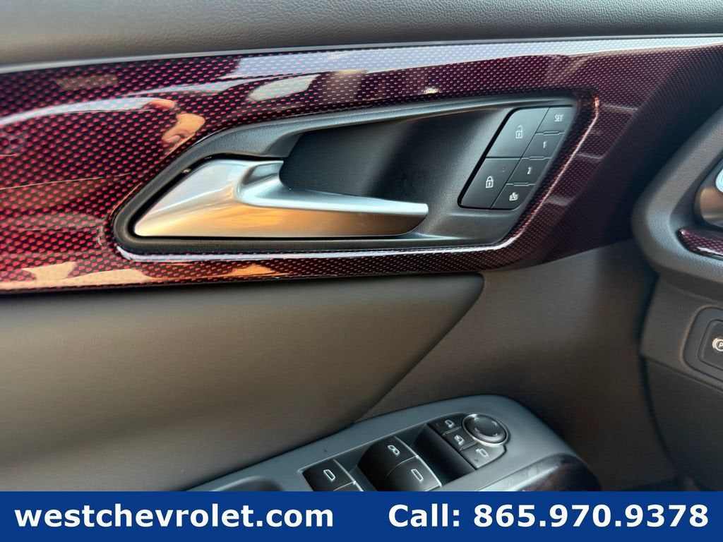 2027 Chevrolet Traverse RS