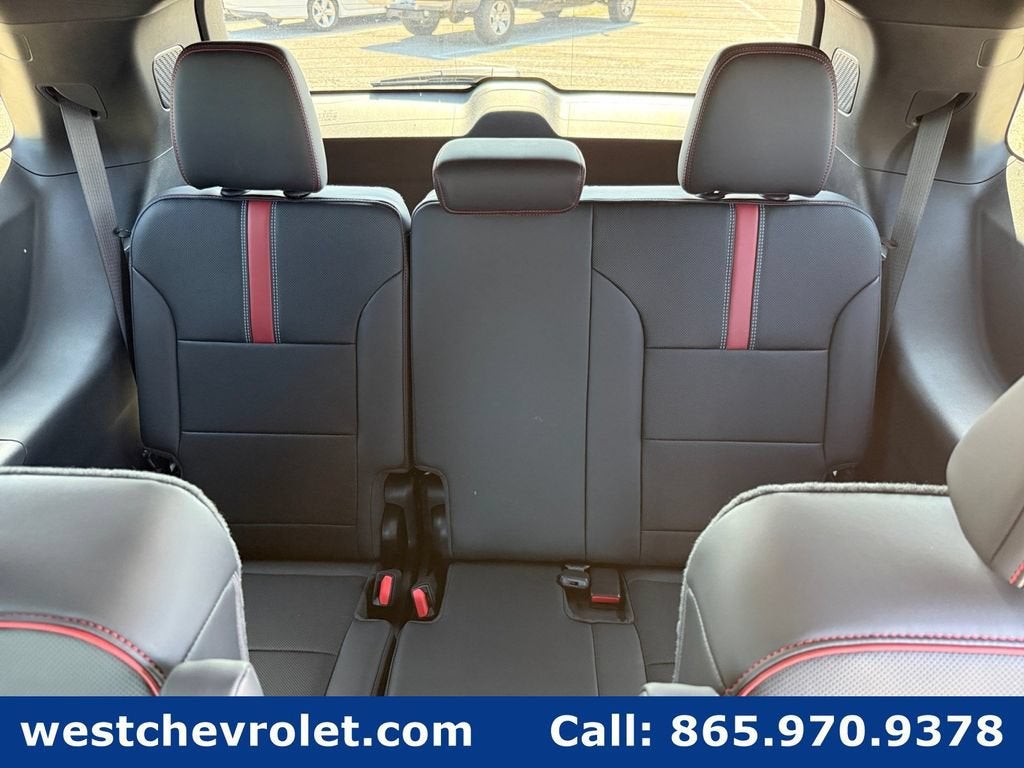 2027 Chevrolet Traverse RS