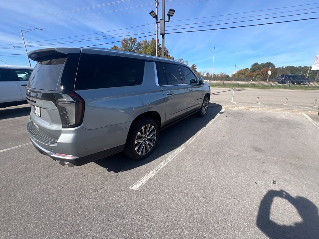 2025 Chevrolet Suburban High Country